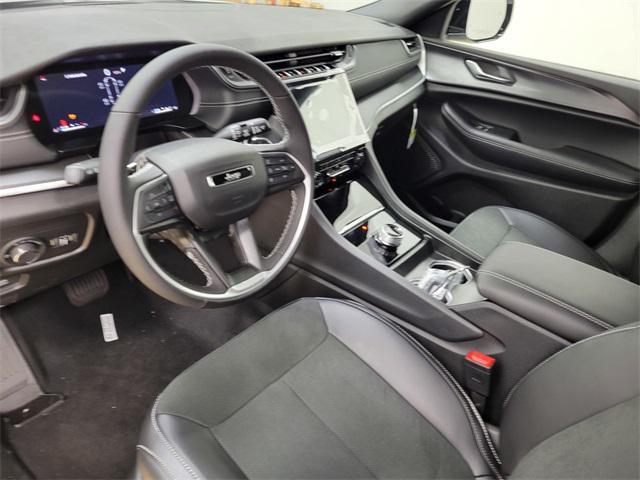 new 2025 Jeep Grand Cherokee L car, priced at $43,579