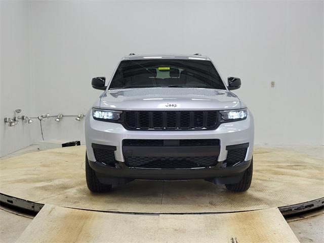 new 2025 Jeep Grand Cherokee L car, priced at $43,579
