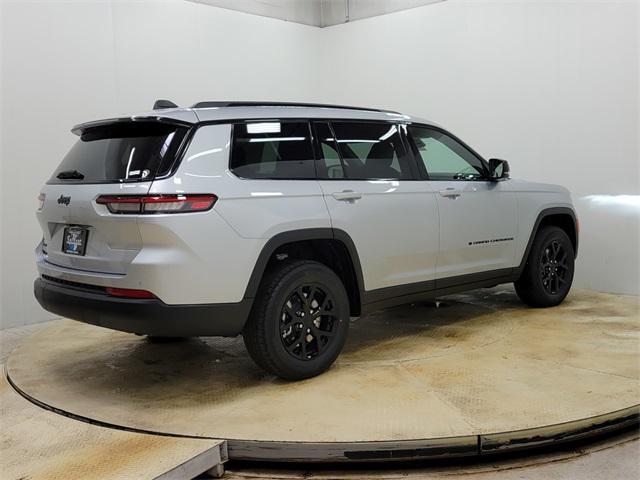 new 2025 Jeep Grand Cherokee L car, priced at $43,579