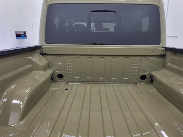 new 2025 Jeep Gladiator car, priced at $43,051