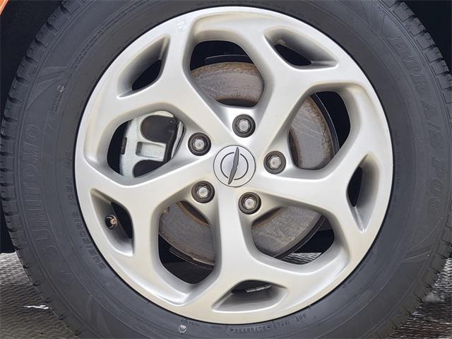 used 2024 Chrysler Pacifica car, priced at $34,990