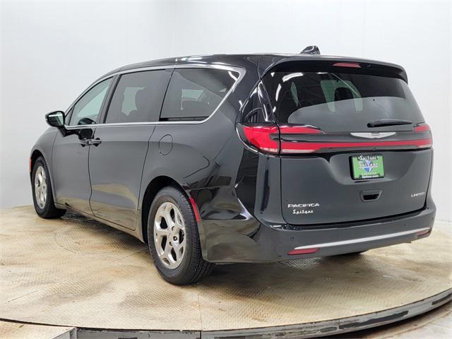 used 2024 Chrysler Pacifica car, priced at $34,990