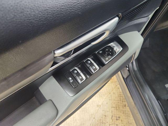 used 2023 Kia Telluride car, priced at $35,995