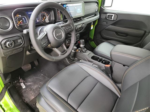 new 2025 Jeep Gladiator car, priced at $43,990