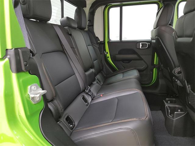 new 2025 Jeep Gladiator car, priced at $43,990