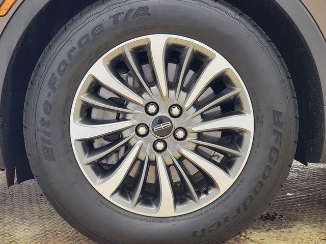 used 2022 Lincoln Nautilus car, priced at $31,995