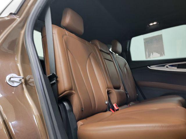 used 2022 Lincoln Nautilus car, priced at $31,995