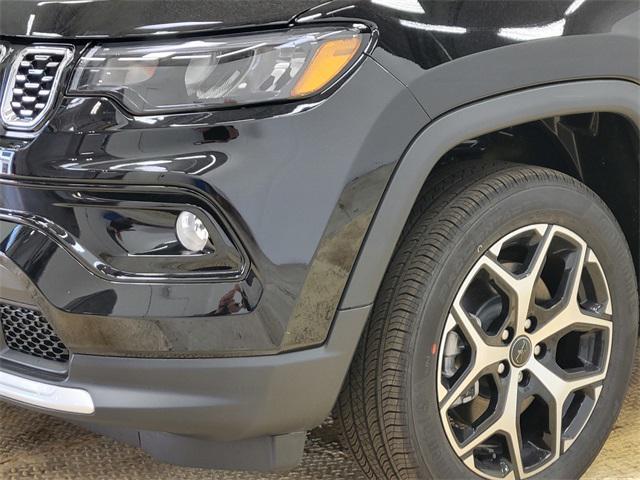 new 2025 Jeep Compass car, priced at $31,033
