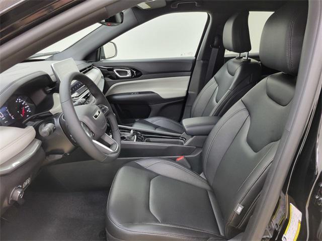 new 2025 Jeep Compass car, priced at $31,033