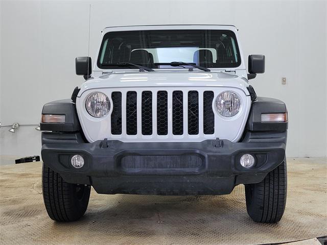 used 2021 Jeep Gladiator car, priced at $27,995