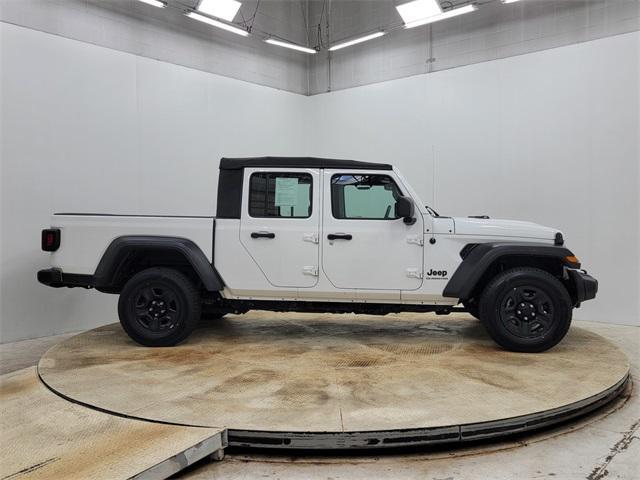 used 2021 Jeep Gladiator car, priced at $27,995