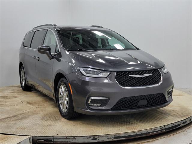 used 2021 Chrysler Pacifica car, priced at $20,995