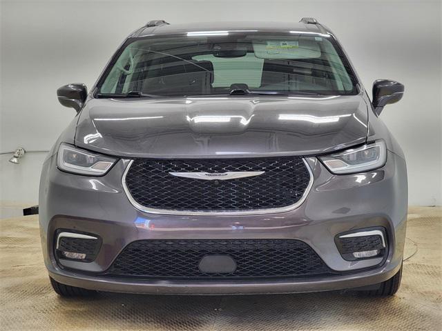 used 2021 Chrysler Pacifica car, priced at $20,995