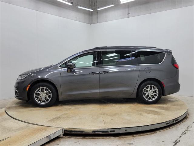 used 2021 Chrysler Pacifica car, priced at $20,995