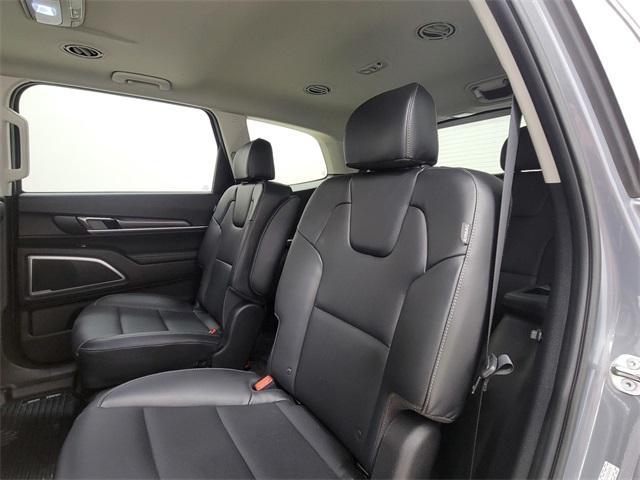 used 2024 Kia Telluride car, priced at $39,990