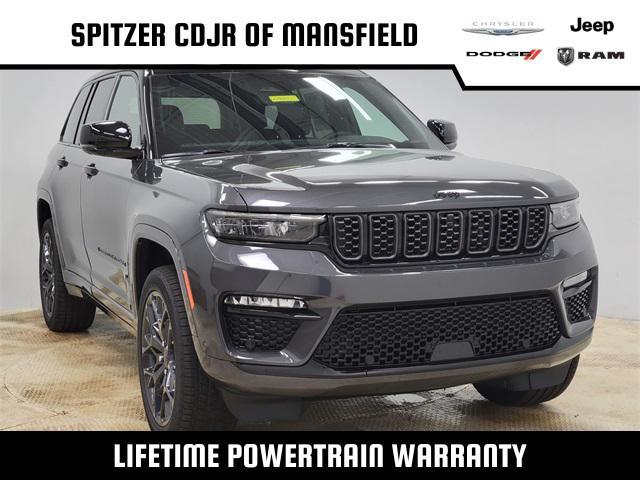 new 2025 Jeep Grand Cherokee car, priced at $56,990