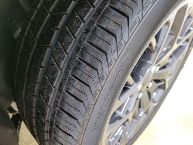 new 2025 Jeep Grand Cherokee car, priced at $56,990