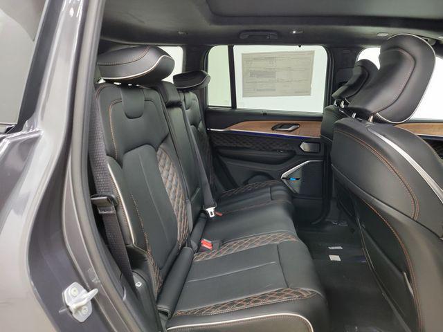 new 2025 Jeep Grand Cherokee car, priced at $56,990