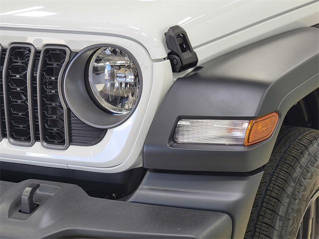 new 2025 Jeep Wrangler car, priced at $40,863