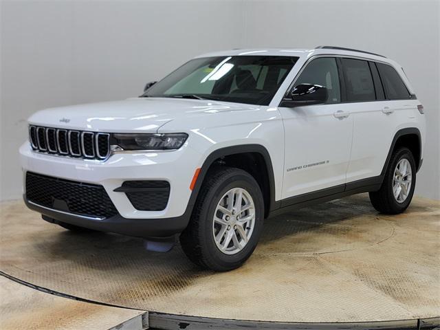 new 2025 Jeep Grand Cherokee car, priced at $37,343