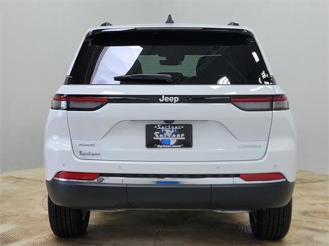 new 2025 Jeep Grand Cherokee car, priced at $37,343