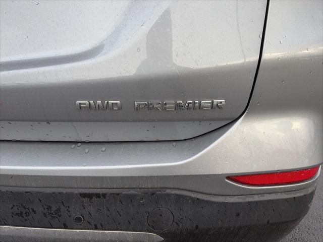 used 2023 Chevrolet Equinox car, priced at $24,990