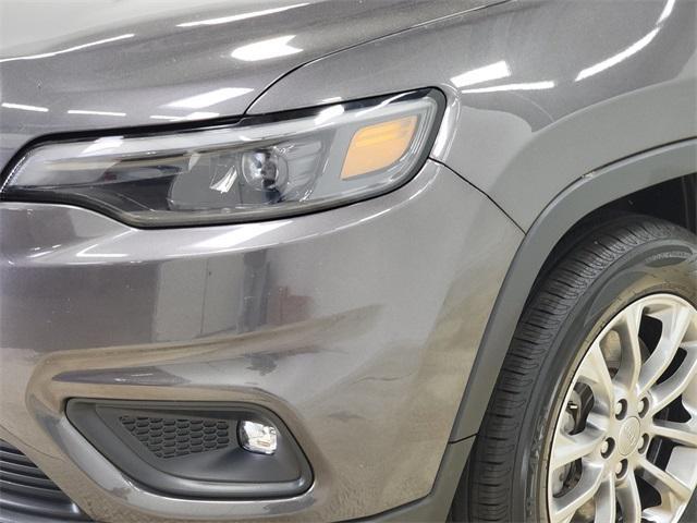 used 2019 Jeep Cherokee car, priced at $15,995