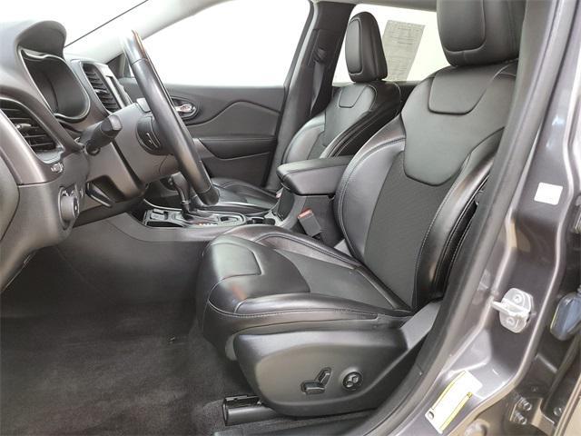 used 2019 Jeep Cherokee car, priced at $15,995