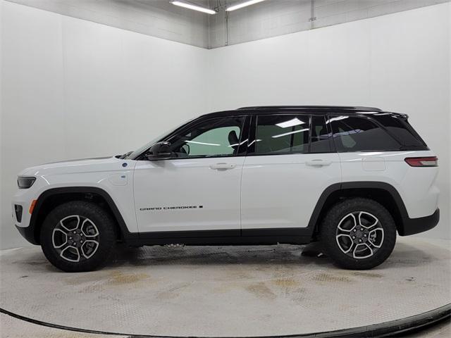 new 2024 Jeep Grand Cherokee 4xe car, priced at $48,000