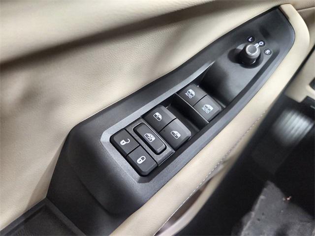 new 2025 Jeep Grand Cherokee car, priced at $46,258