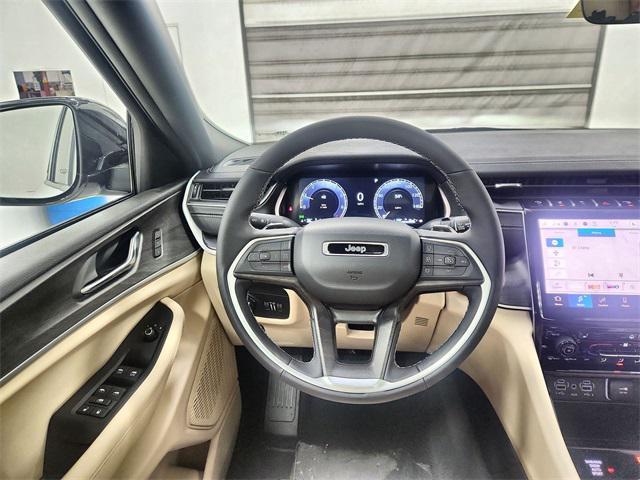 new 2025 Jeep Grand Cherokee car, priced at $46,258