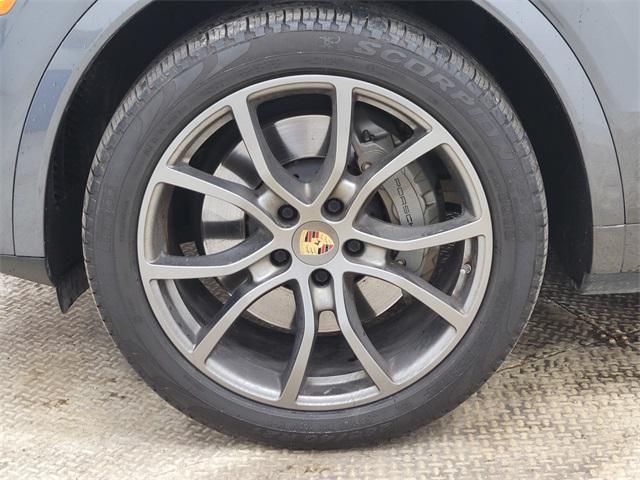 used 2021 Porsche Cayenne car, priced at $46,995