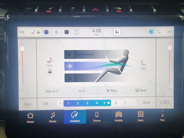 new 2025 Jeep Grand Cherokee car, priced at $46,776