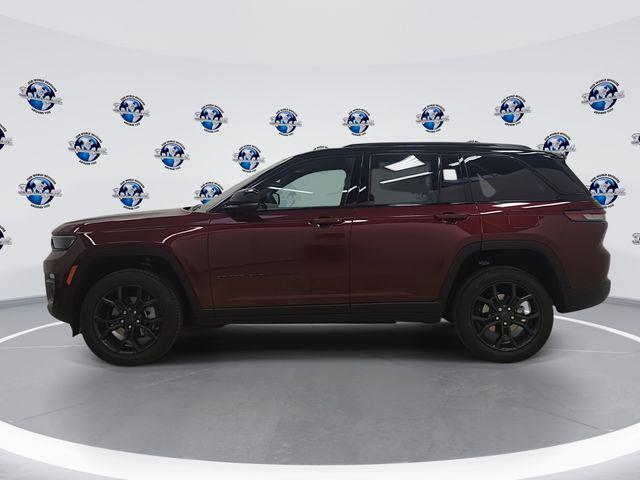 new 2025 Jeep Grand Cherokee car, priced at $46,776