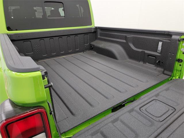 new 2025 Jeep Gladiator car, priced at $40,813