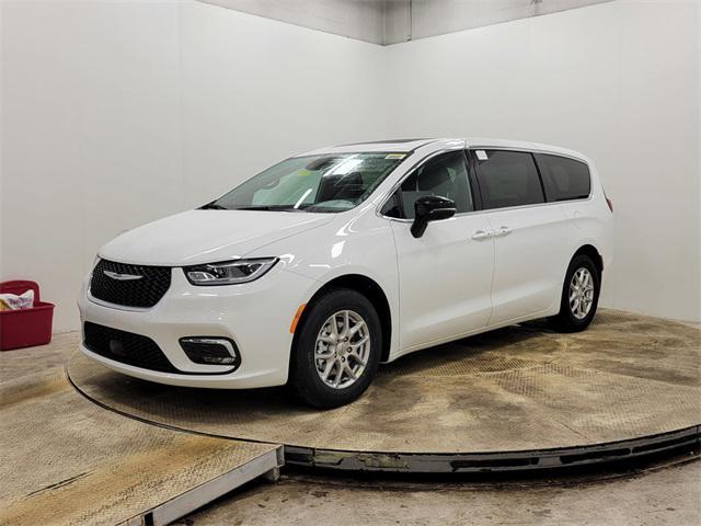new 2025 Chrysler Pacifica car, priced at $44,990
