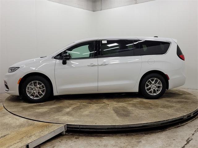 new 2025 Chrysler Pacifica car, priced at $44,990
