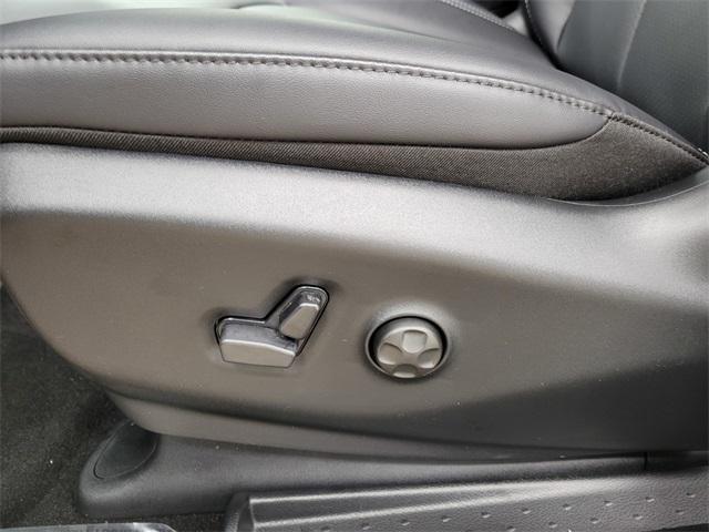 new 2025 Chrysler Pacifica car, priced at $44,990