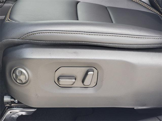 new 2025 Jeep Gladiator car, priced at $42,570