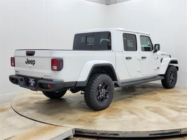 new 2025 Jeep Gladiator car, priced at $42,570