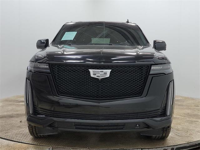 used 2022 Cadillac Escalade ESV car, priced at $69,995