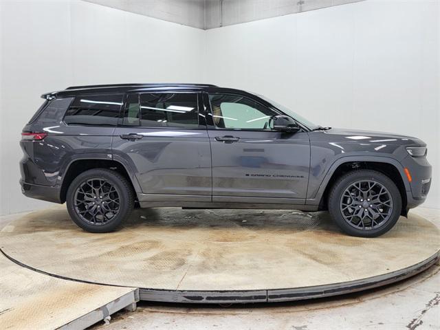 new 2025 Jeep Grand Cherokee L car, priced at $63,242