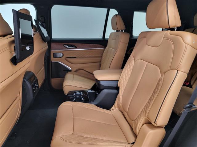 new 2025 Jeep Grand Cherokee L car, priced at $63,242