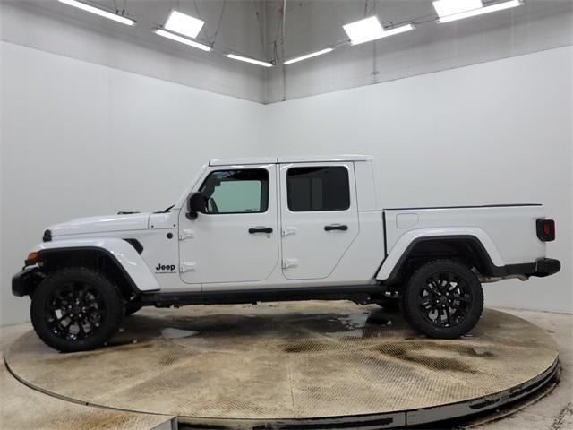 new 2025 Jeep Gladiator car, priced at $39,990