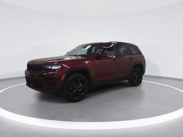 used 2023 Jeep Grand Cherokee car, priced at $26,540