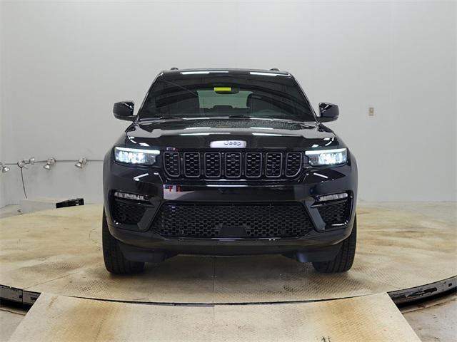 new 2025 Jeep Grand Cherokee car, priced at $61,990