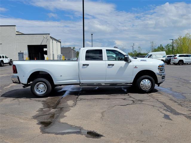 new 2025 Ram 3500 car, priced at $67,695