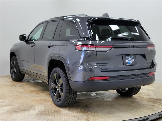 new 2025 Jeep Grand Cherokee car, priced at $45,168