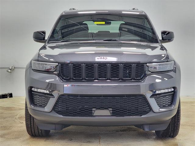 new 2025 Jeep Grand Cherokee car, priced at $45,168