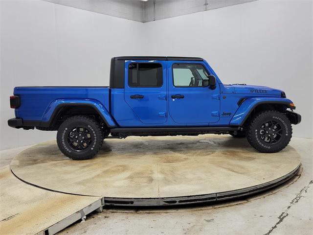 new 2025 Jeep Gladiator car, priced at $45,574